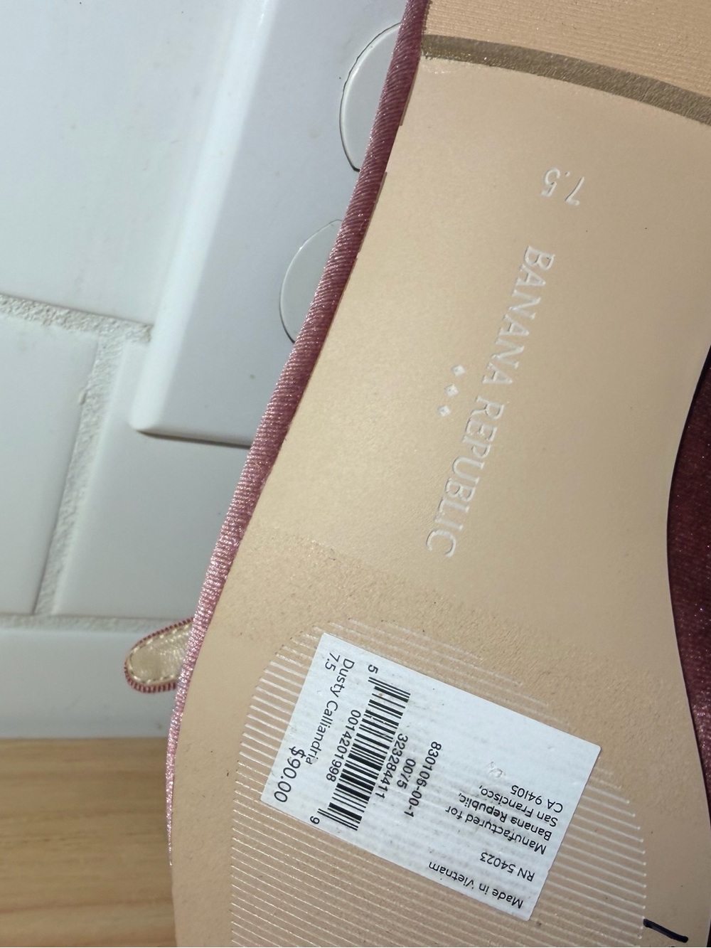 Banana Republic Velvet Mary Jane flat- Size 7.5 - Picture 8 of 12